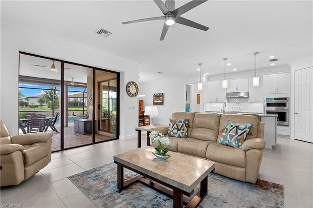 19511 Utopia LN, Estero, FL 33928