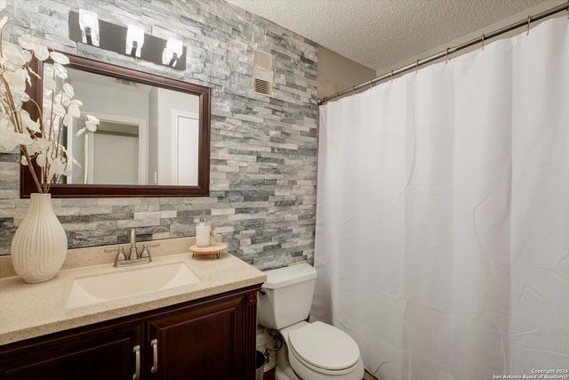 13018 Heimer Rd Apt 421, San Antonio, TX 78216