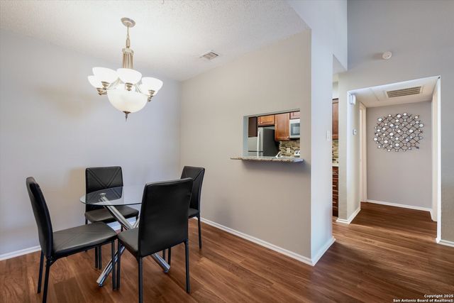 13018 Heimer Rd Apt 421, San Antonio, TX 78216