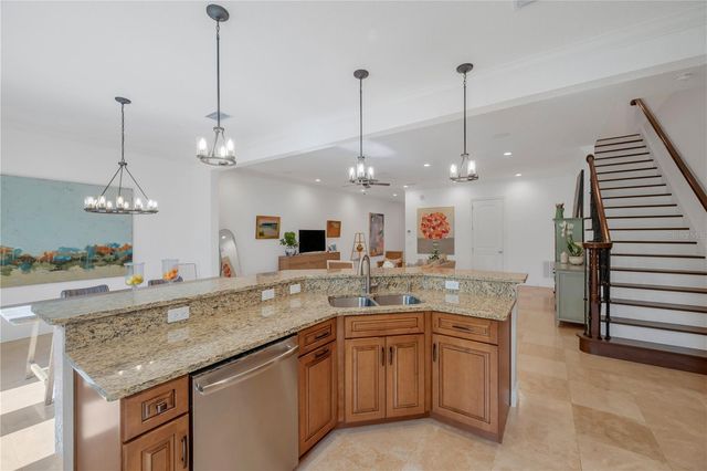 3222 W EMPEDRADO STREET, Tampa, FL 33629