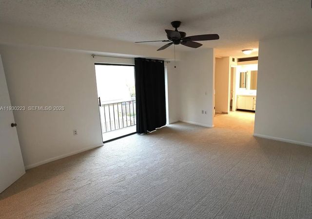 2427 24th Lane, Palm Beach Gardens, FL 33418