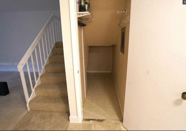 2427 24th Lane, Palm Beach Gardens, FL 33418