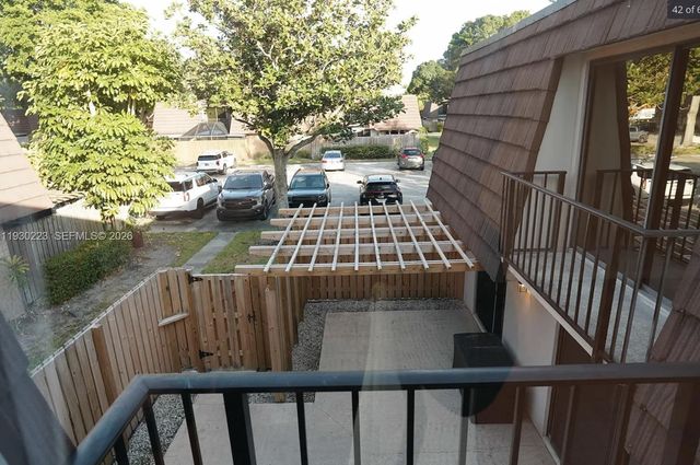 2427 24th Lane, Palm Beach Gardens, FL 33418