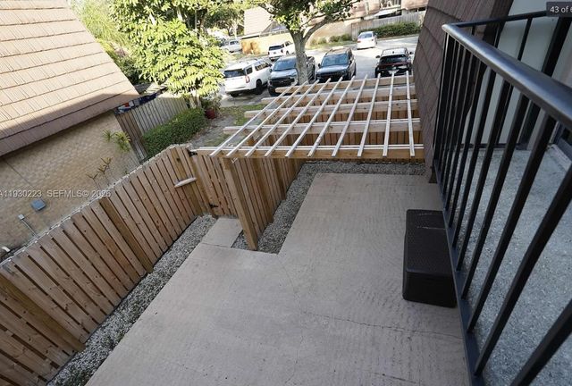 2427 24th Lane, Palm Beach Gardens, FL 33418