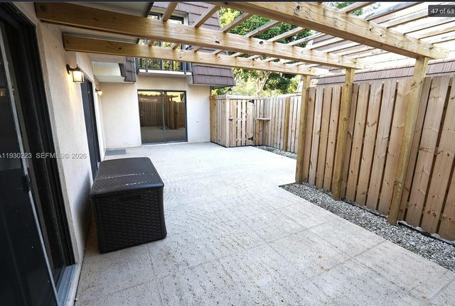 2427 24th Lane, Palm Beach Gardens, FL 33418