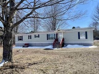 21 Daniel Drive, Lyndon, VT 05851