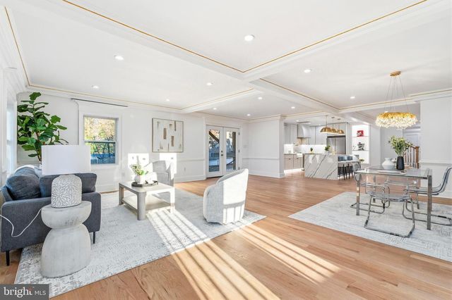 6218 SUITLAND RD, Suitland, MD 20746