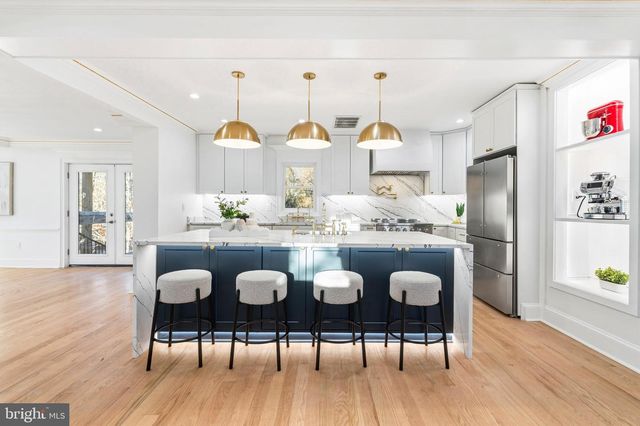 6218 SUITLAND RD, Suitland, MD 20746