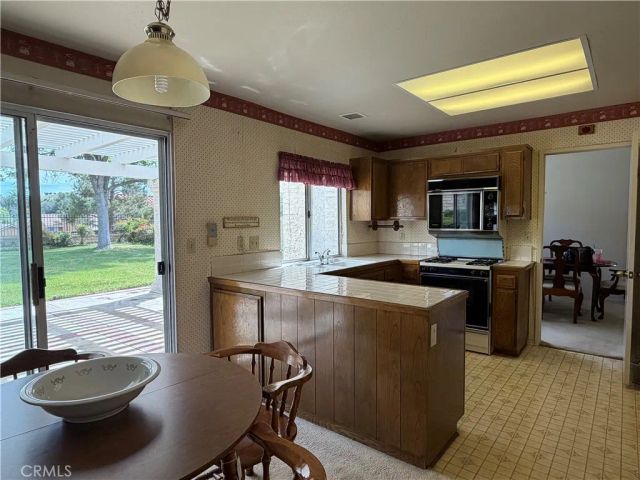 22636 Cardiff, Saugus, CA 91350