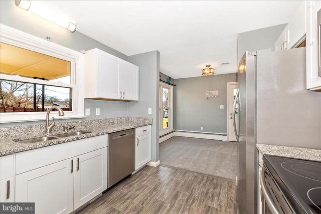 27 LEHIGH AVE, Hagerstown, MD 21742