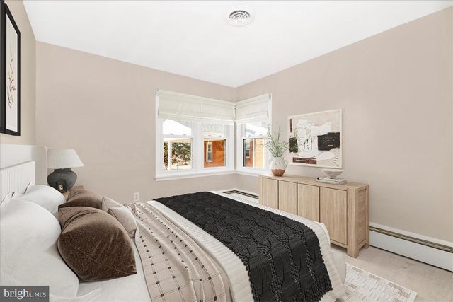 27 LEHIGH AVE, Hagerstown, MD 21742