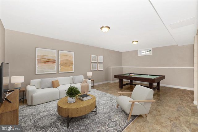 27 LEHIGH AVE, Hagerstown, MD 21742