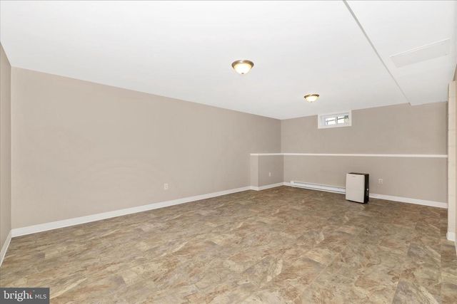 27 LEHIGH AVE, Hagerstown, MD 21742