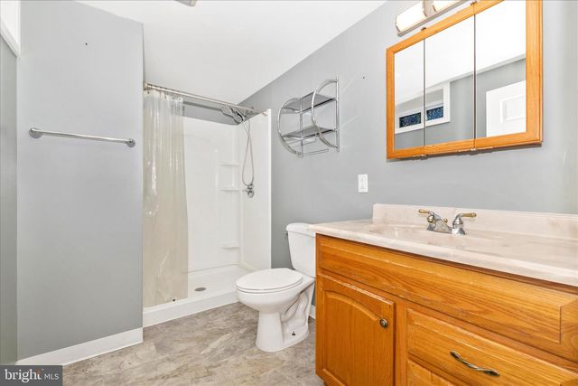 27 LEHIGH AVE, Hagerstown, MD 21742