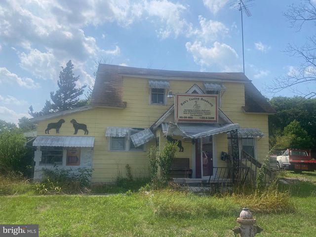 20484 S DUPONT HWY, Harrington, DE 19952