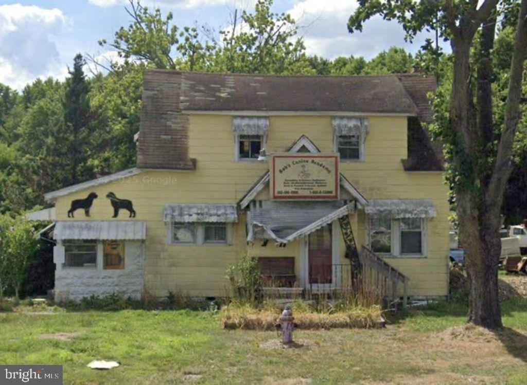 20484 S DUPONT HWY, Harrington, DE 19952