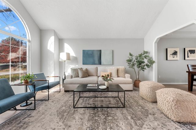 1118 N Snead Ave, Eagle, ID 83616