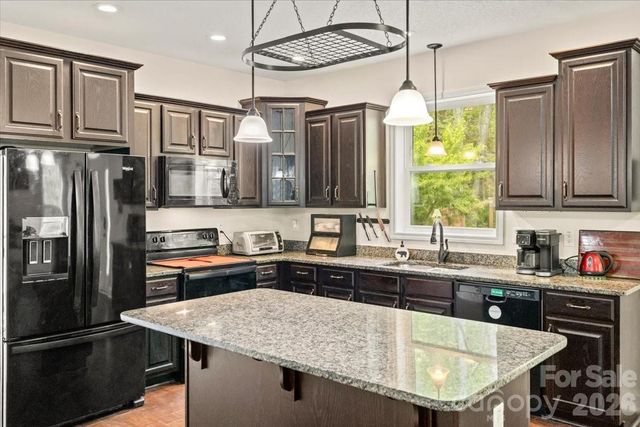 65 Leisure Lane, Swannanoa, NC 28778