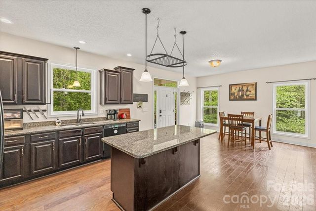 65 Leisure Lane, Swannanoa, NC 28778