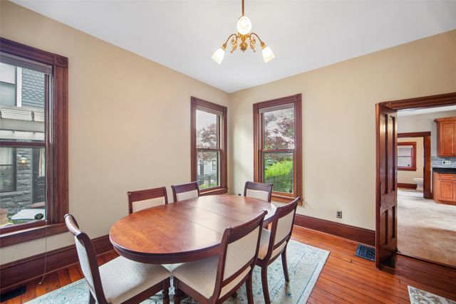 821 16th Street, Des Moines, IA 50314