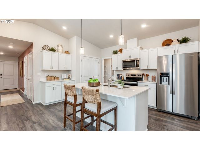 112 Ne 21ST Way, Battle Ground, WA 98604