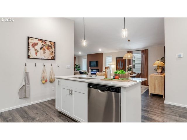 112 Ne 21ST Way, Battle Ground, WA 98604