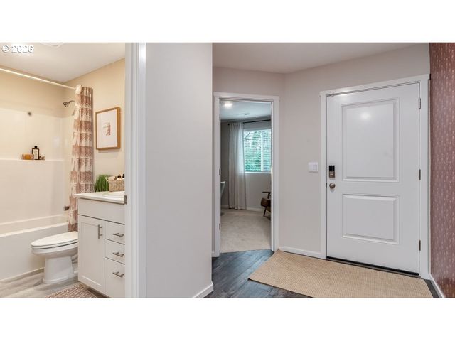 112 Ne 21ST Way, Battle Ground, WA 98604