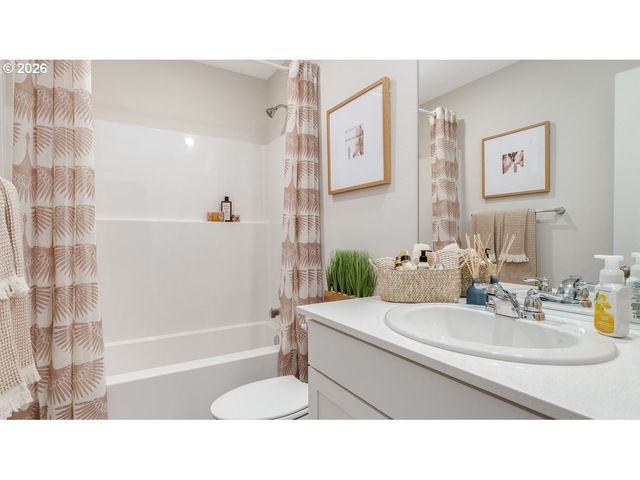 112 Ne 21ST Way, Battle Ground, WA 98604