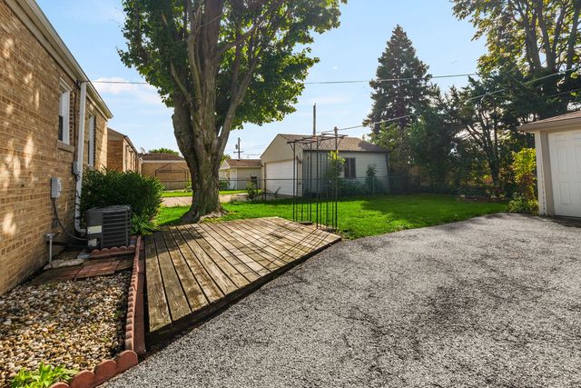 9733 Addison Avenue, Franklin Park, IL 60131
