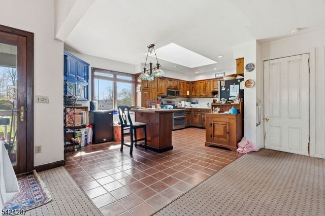 102 S Franklin St, Lambertville City, NJ 08530