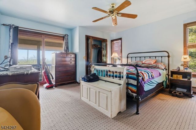 102 S Franklin St, Lambertville City, NJ 08530