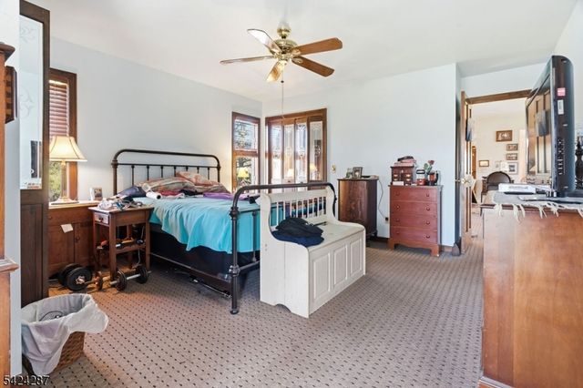 102 S Franklin St, Lambertville City, NJ 08530