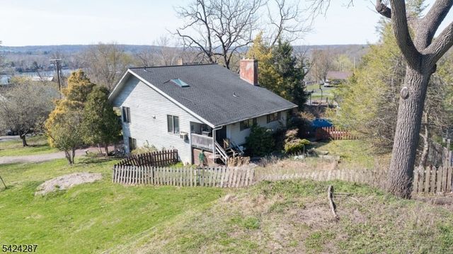 102 S Franklin St, Lambertville City, NJ 08530