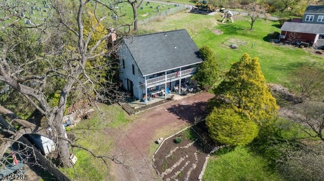 102 S Franklin St, Lambertville City, NJ 08530