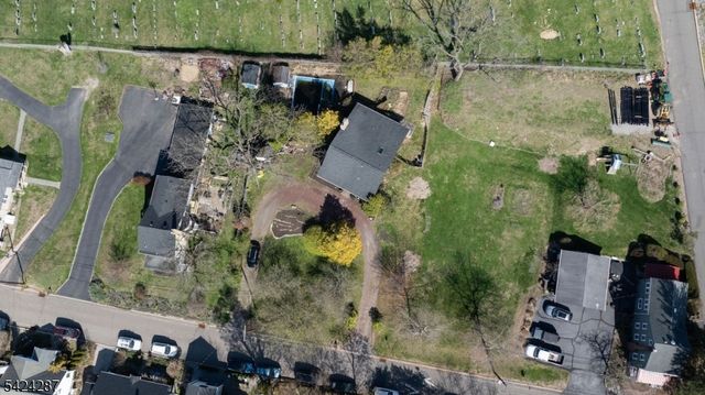 102 S Franklin St, Lambertville City, NJ 08530