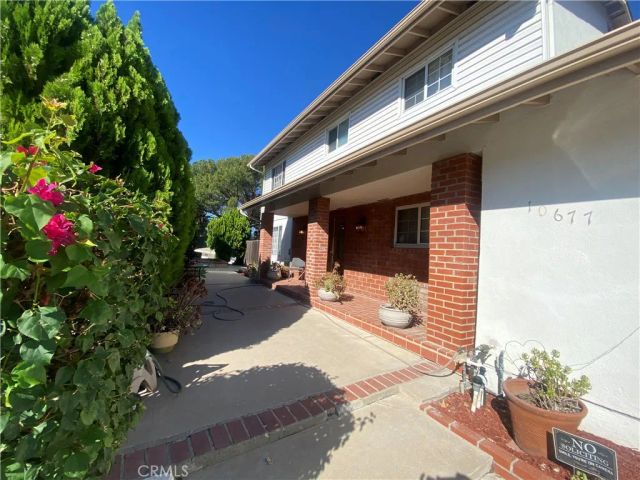 10677 Ledeen, Lakeview Terrace, CA 91342