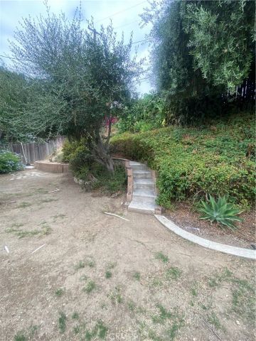 10677 Ledeen, Lakeview Terrace, CA 91342