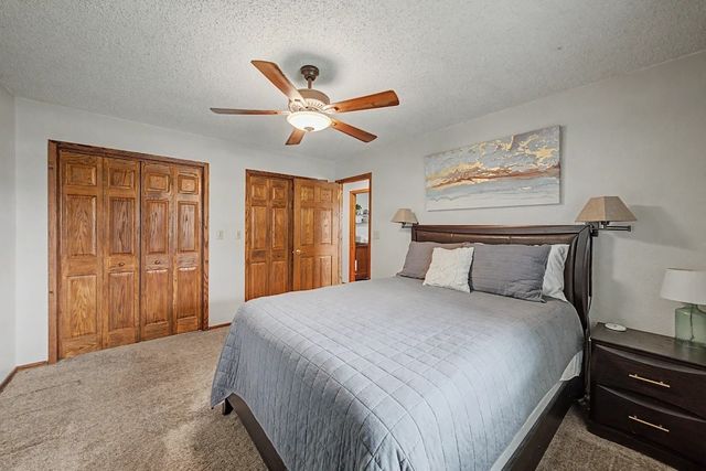 2349 Lake View Drive, Ames, IA 50010