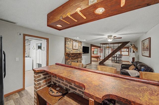 2349 Lake View Drive, Ames, IA 50010
