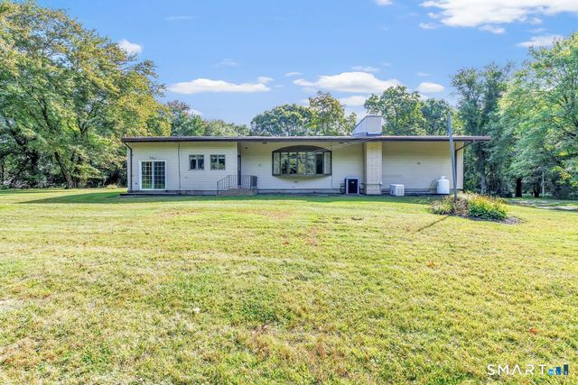 10 Lombard Drive, Prospect, CT 06712