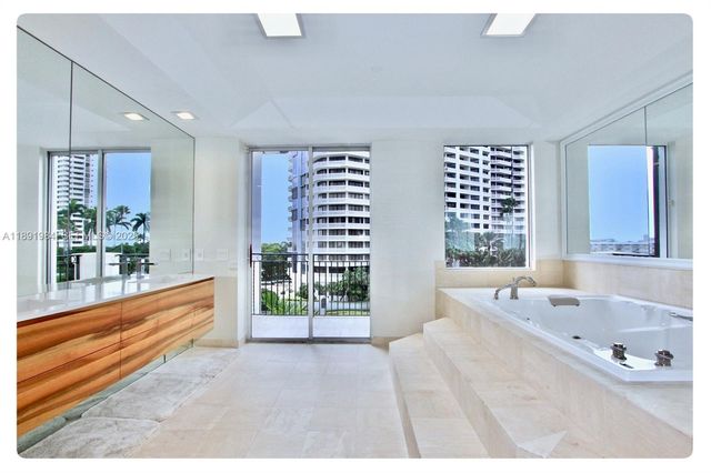 3500 Island Boulevard DPH01, Aventura, FL 33160