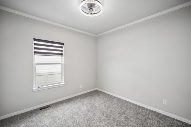 2521 NW Woodbury Drive, Ankeny, IA 50023