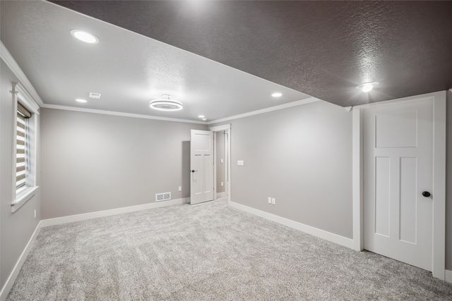 2521 NW Woodbury Drive, Ankeny, IA 50023