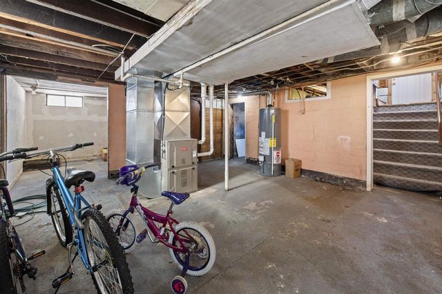 1120 ELIZABETH AVENUE, Marinette, WI 54143