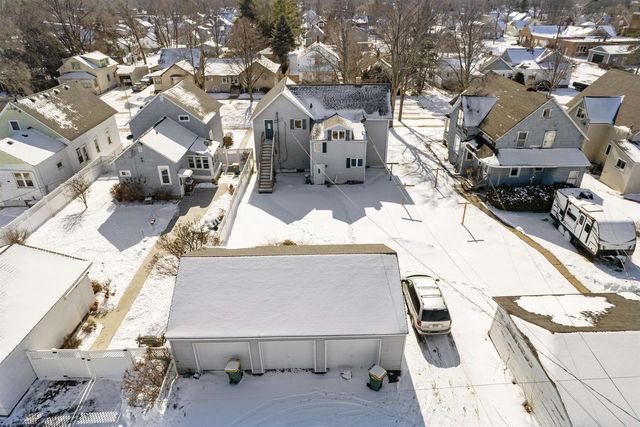 1120 ELIZABETH AVENUE, Marinette, WI 54143