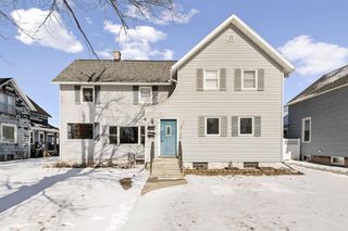 1120 ELIZABETH AVENUE, Marinette, WI 54143
