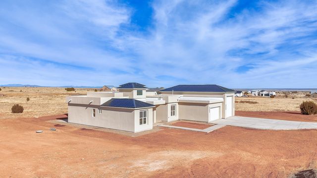 29 Kailey Loop, Edgewood, NM 87015