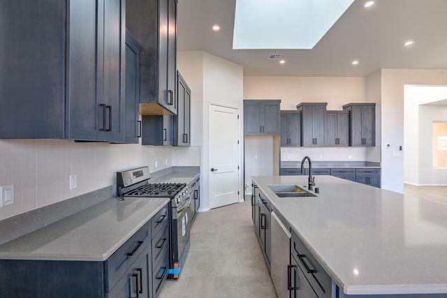 29 Kailey Loop, Edgewood, NM 87015