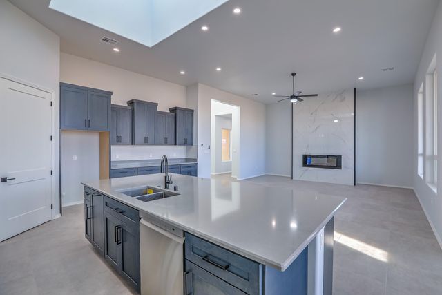 29 Kailey Loop, Edgewood, NM 87015