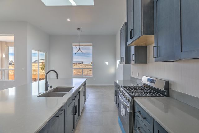 29 Kailey Loop, Edgewood, NM 87015